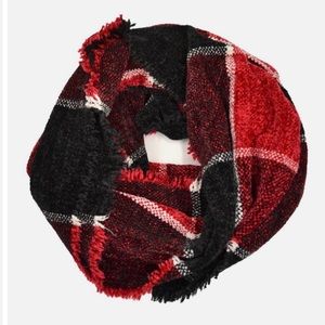 CHARTER CLUB INFINITY SCARF NEW - Red Black Plaid